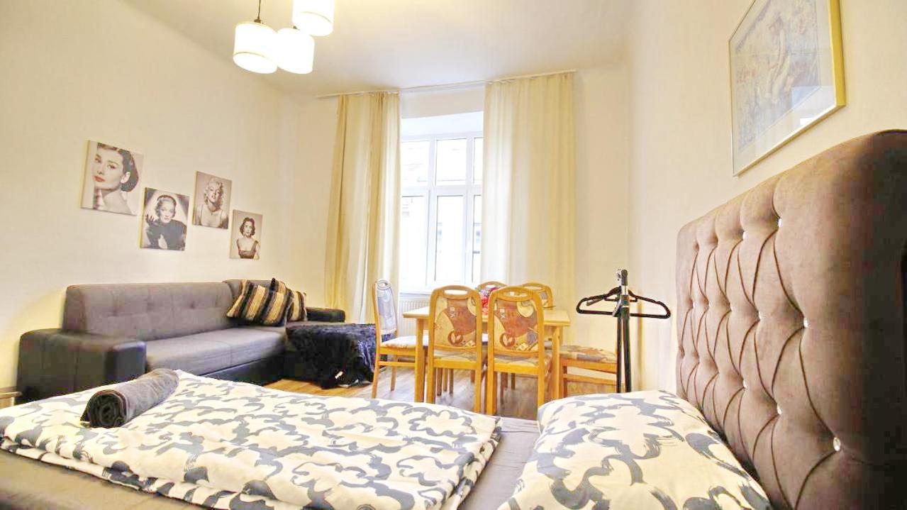 Comfortable Rooms Near Schoenbrunn Palace Hl Bécs Kültér fotó